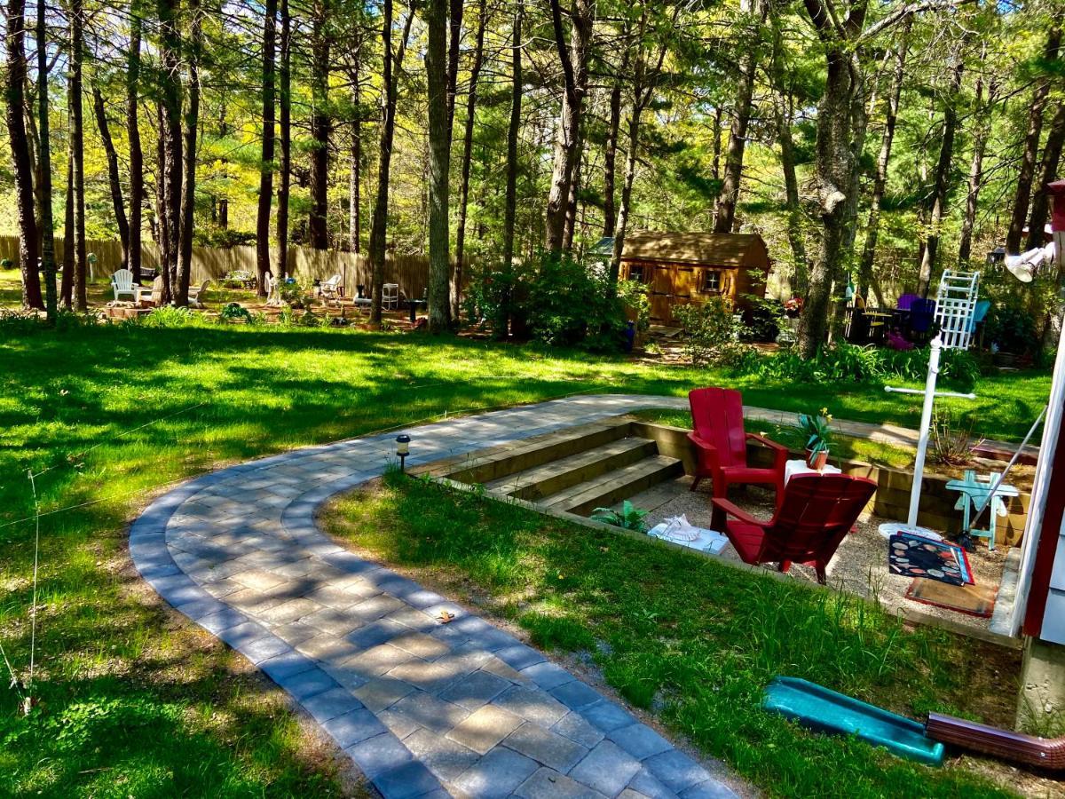 Clear Pond Suite Plymouth Exterior photo