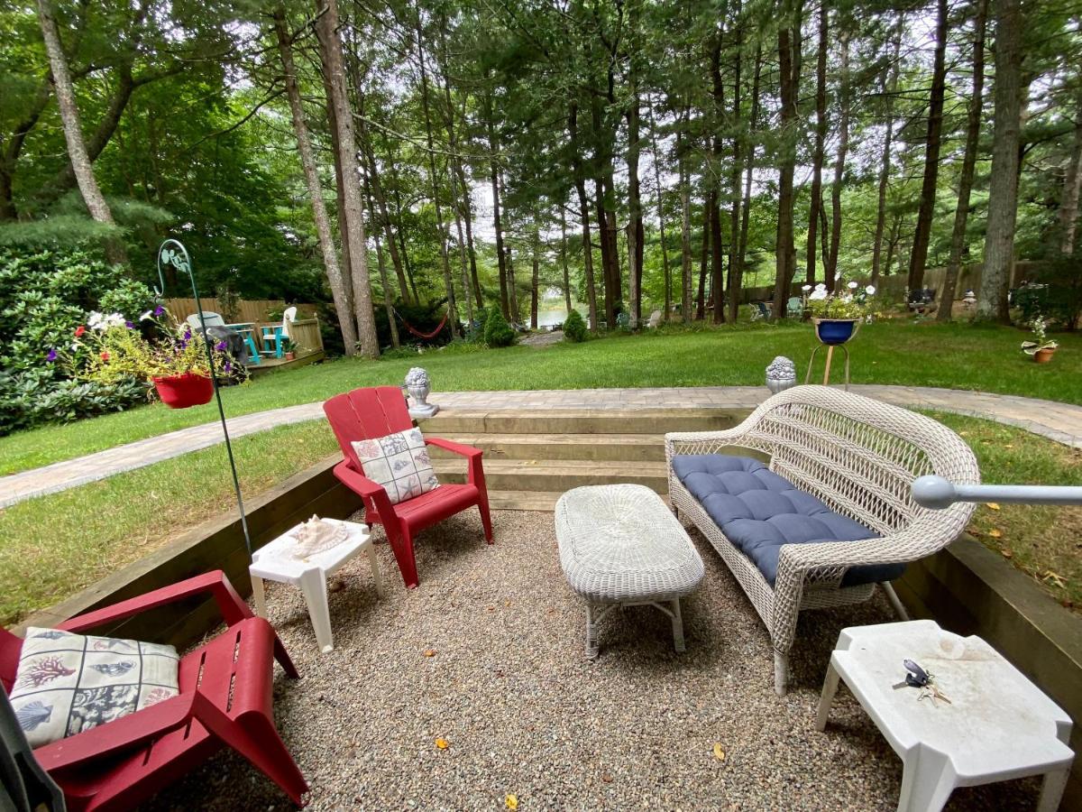 Clear Pond Suite Plymouth Exterior photo